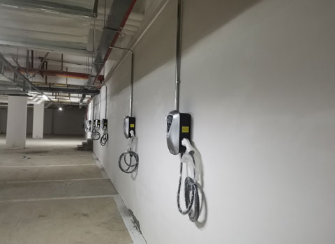 小區地下停車場7kw充電樁安裝項目案例 小區地下停車場7kw充電樁安裝項目案例